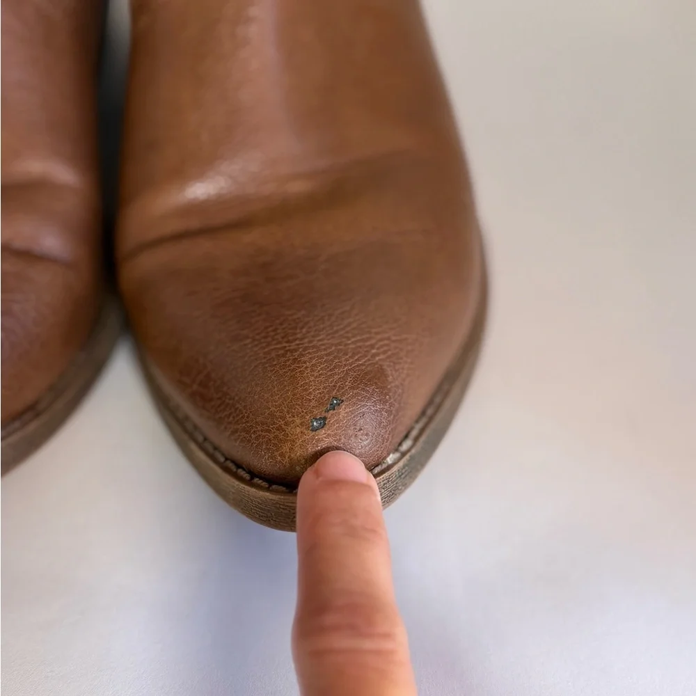 The Faded Glory Women's Western Cowboy Boots Ankle/Brown, Size 7 - Picture 11 of 13